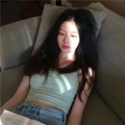 假日嬉春